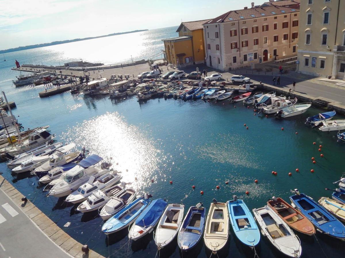 Apartma Sonja Pirano Esterno foto